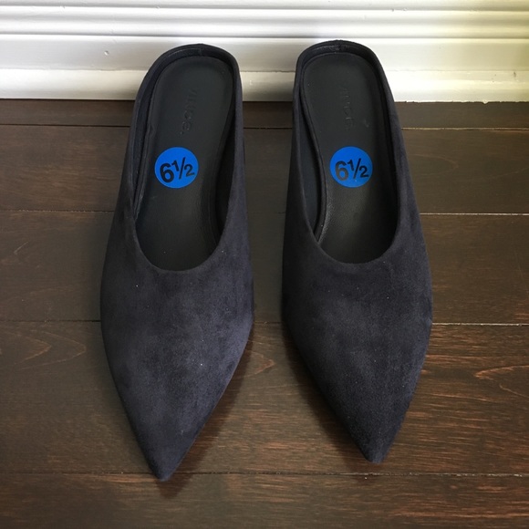 NWT Vince Ralston Navy Blue Suede Slip On Mule - Picture 4 of 15